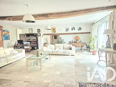 Maison, 180 m²