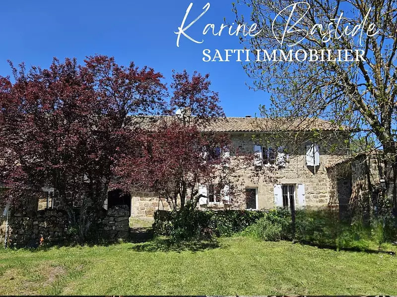 Maison, 350 m²