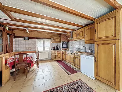 Maison, 256 m²