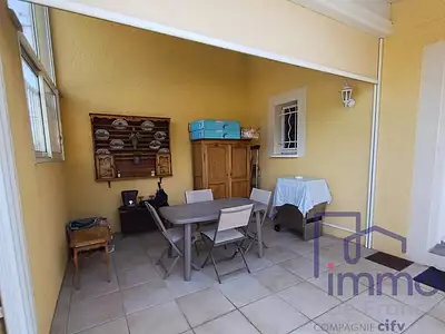 Maison, 104 m²