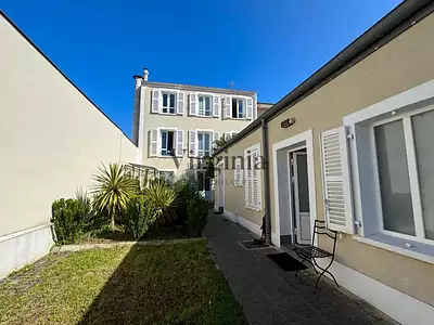 Immeuble, 110,71 m²