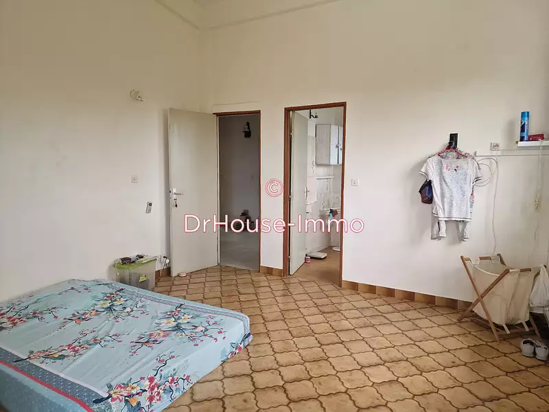 Maison, 230 m²