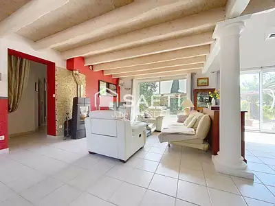 Maison, 161 m²