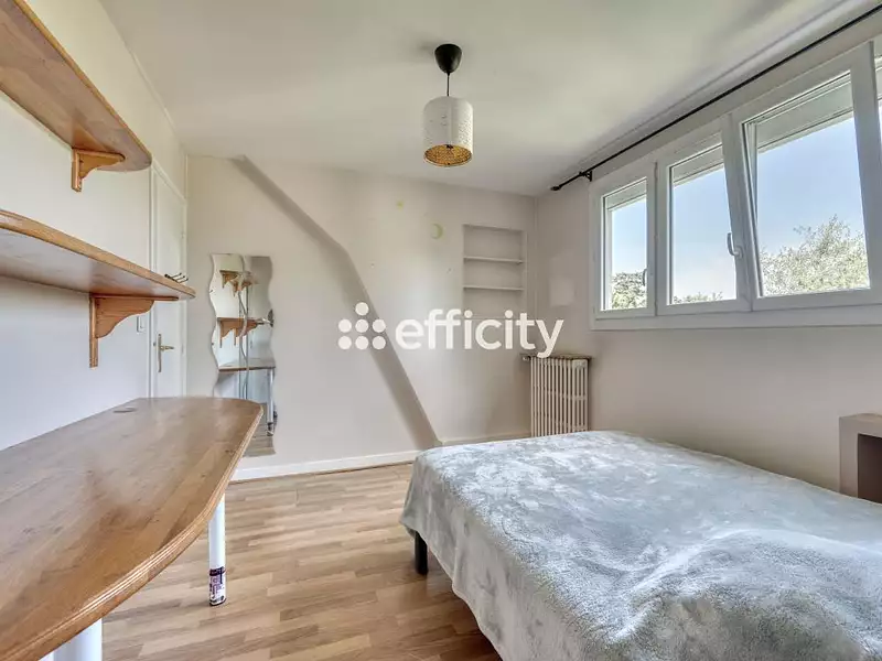 Maison, 165 m²