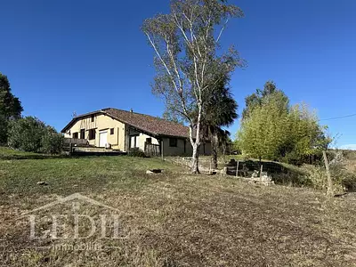 Maison, 260 m²