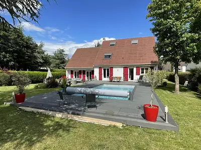 Maison, 210 m²