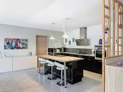 Maison, 161 m²