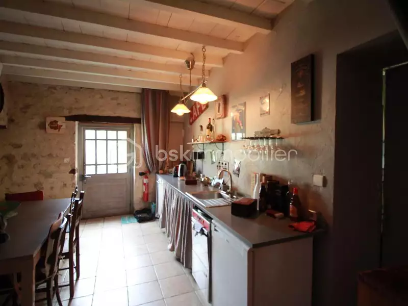 Maison, 300 m²