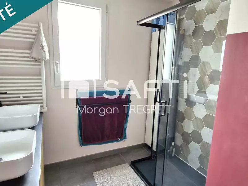 Maison, 92 m²