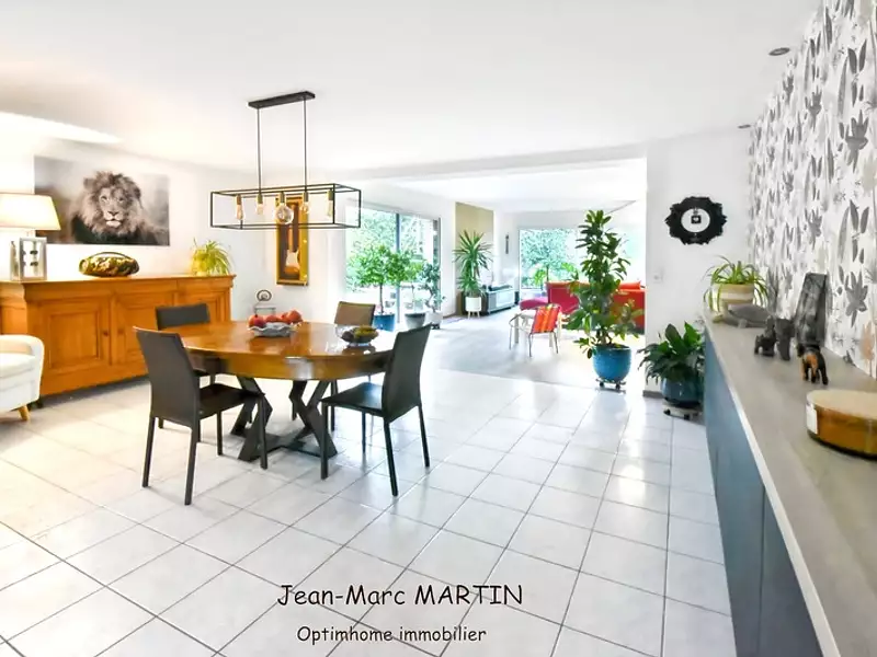 Maison, 209 m²