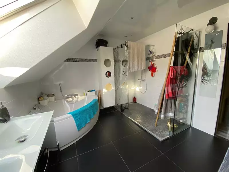 Maison, 186 m²