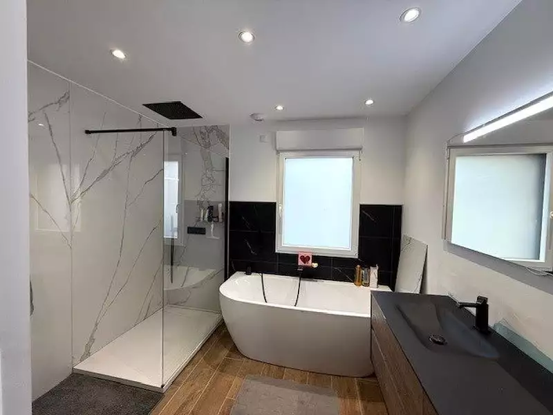 Maison, 265 m²