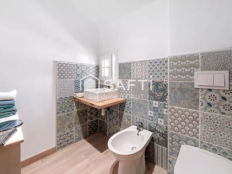 Maison, 225 m²
