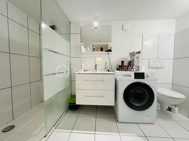 Immeuble, 153 m²
