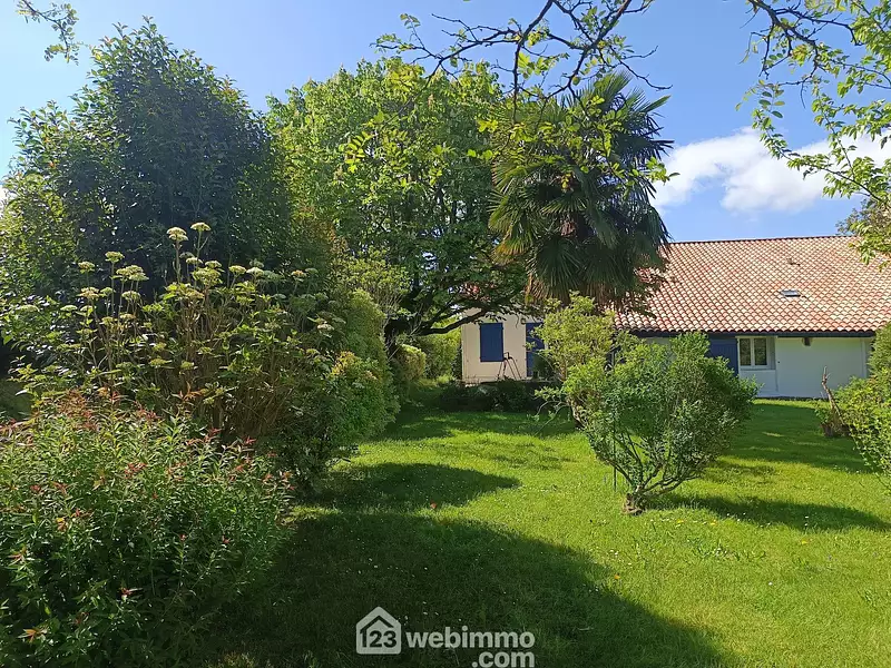 Maison, 200 m²