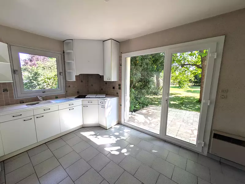Maison, 161 m²