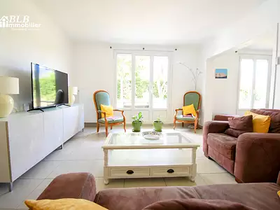 Maison, 141 m²