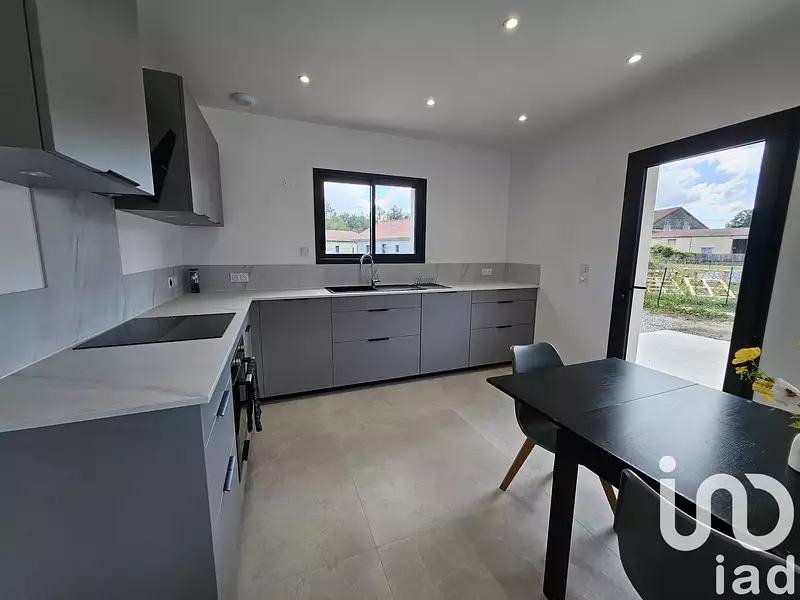 Maison, 106 m²