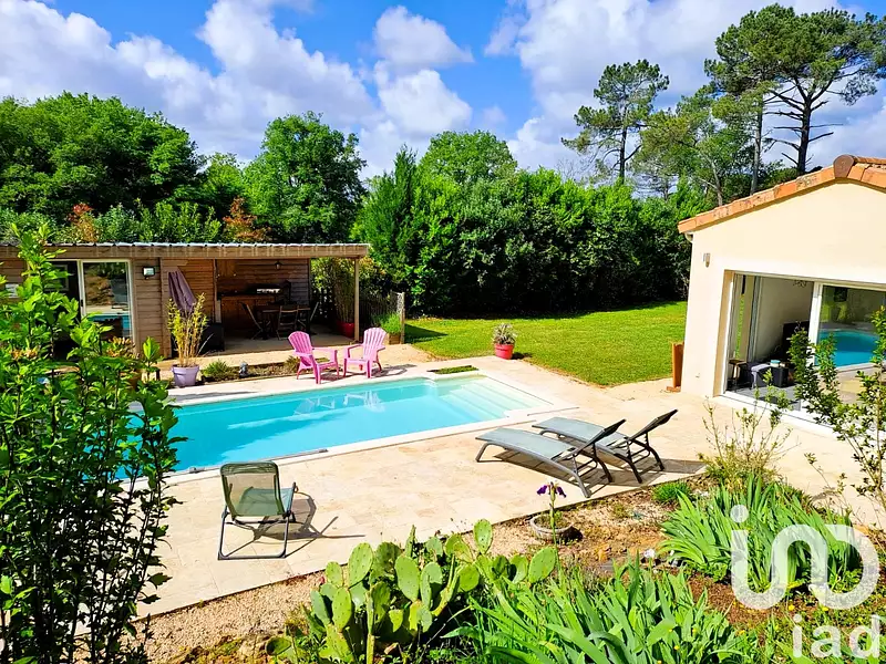 Maison, 169 m²