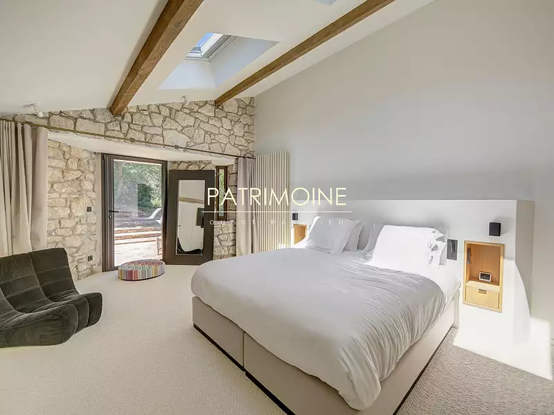 Maison, 700 m²