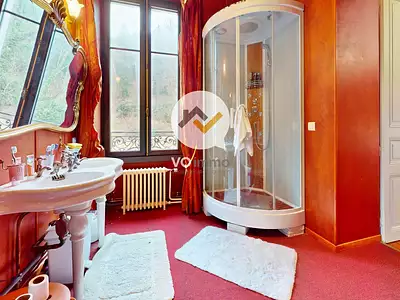 Maison, 750 m²