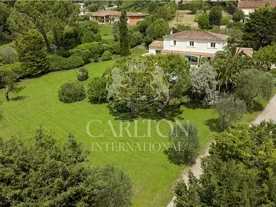 Maison, 187 m²