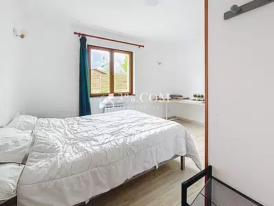 Maison, 268 m²