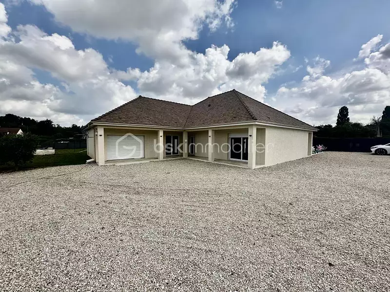 Maison, 145 m²