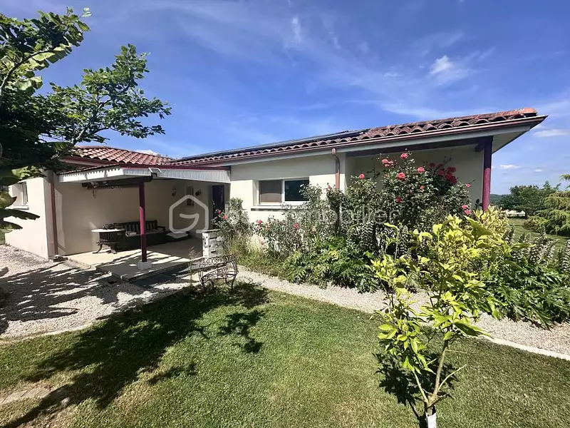 Maison, 136 m²