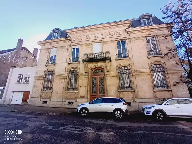 Maison, 581 m²