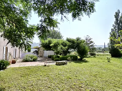 Maison, 332 m²