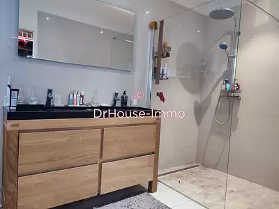 Maison, 212 m²