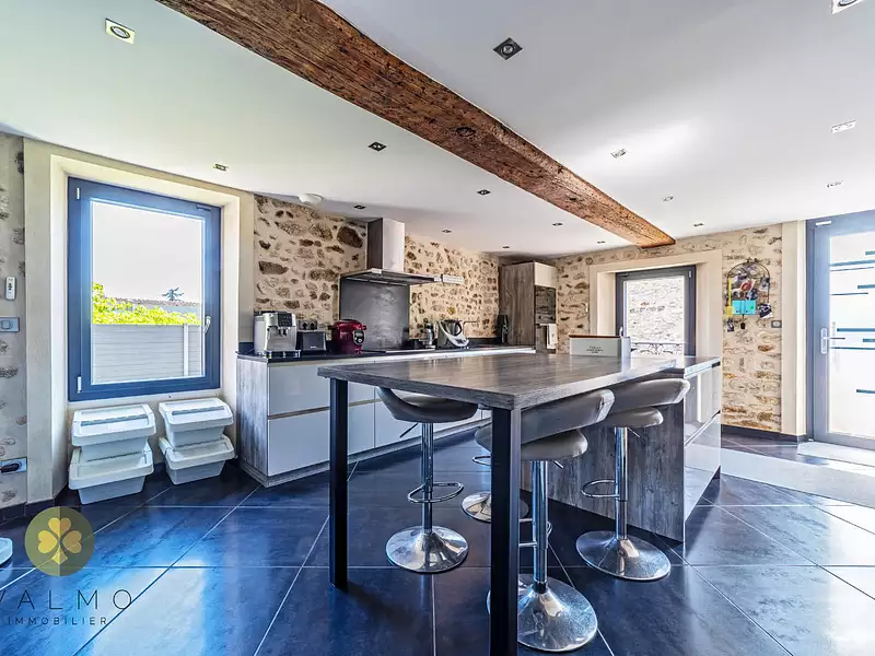 Maison, 185 m²