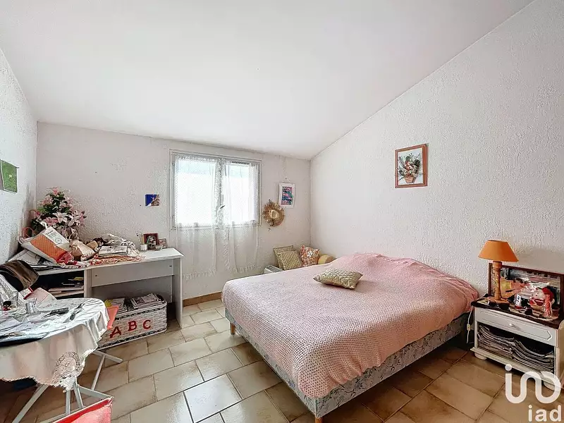 Maison, 210 m²