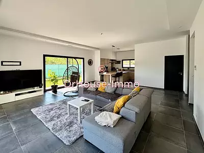 Maison, 128 m²