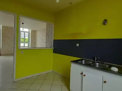 Maison, 225 m²