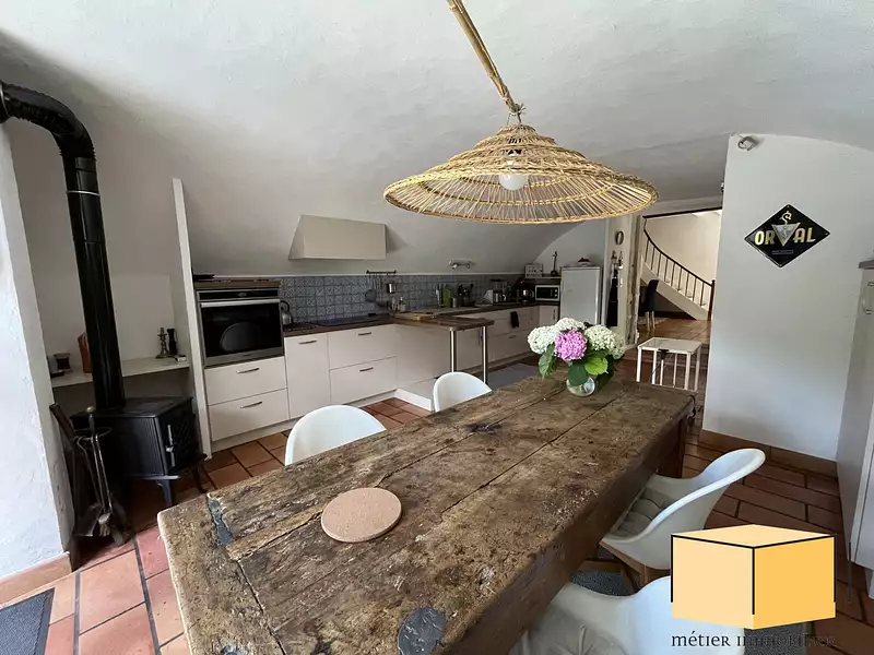 Maison, 208,7 m²