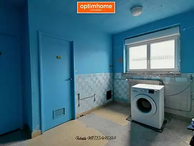 Maison, 246 m²