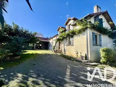 Maison, 208 m²