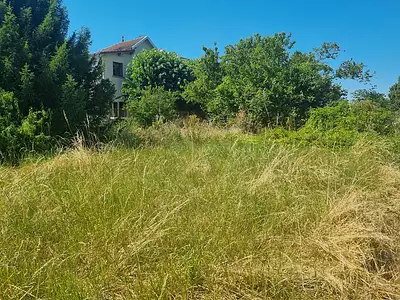 Terrain, 1 045 m²