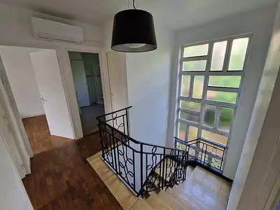 Maison, 169 m²
