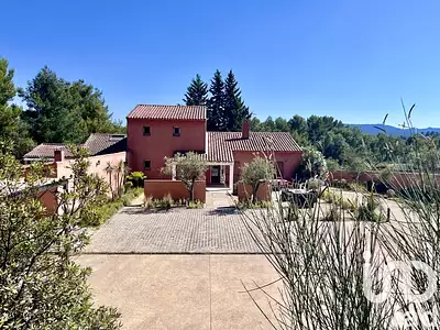 Maison, 195 m²