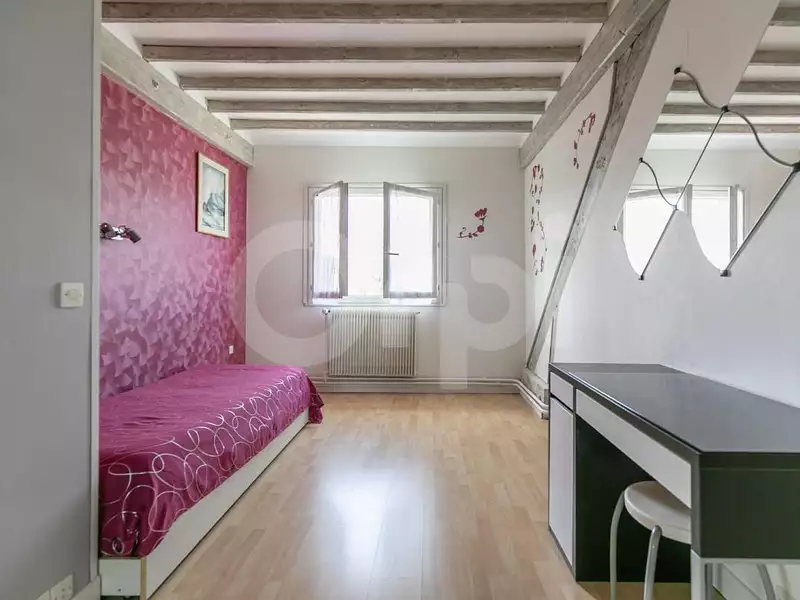 Maison, 170 m²