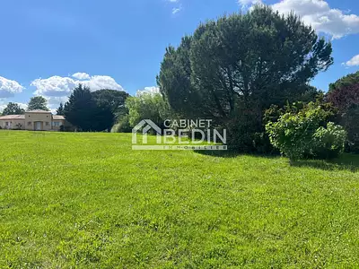 Terrain, 560 m²
