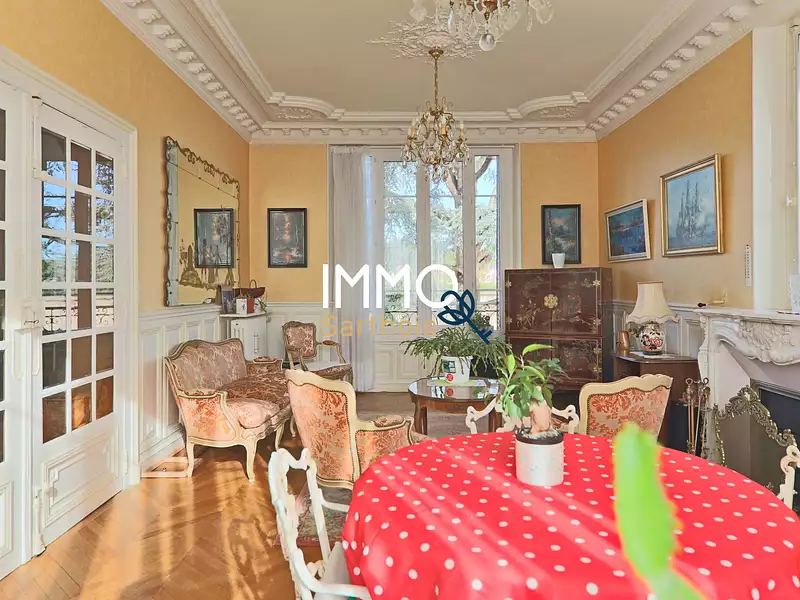 Maison, 206 m²