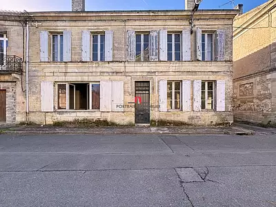 Maison, 240 m²