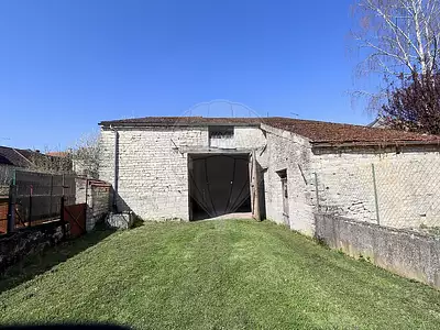 Parking, 130 m²