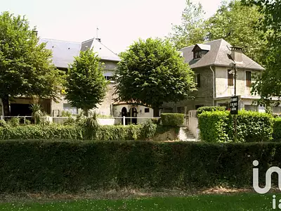 Maison, 900 m²
