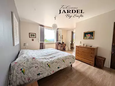 Maison, 280 m²