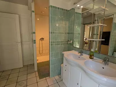 Maison, 146 m²